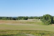 Blick auf den Golfplatz und die Ostsee